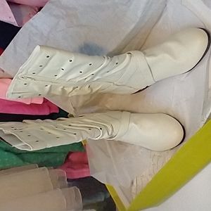 Baretrap fashion boots, size 10w